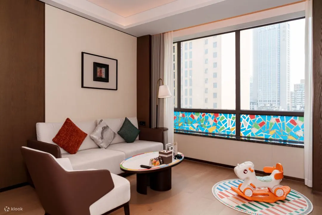 越秀时光奇旅AI亲子豪华套房